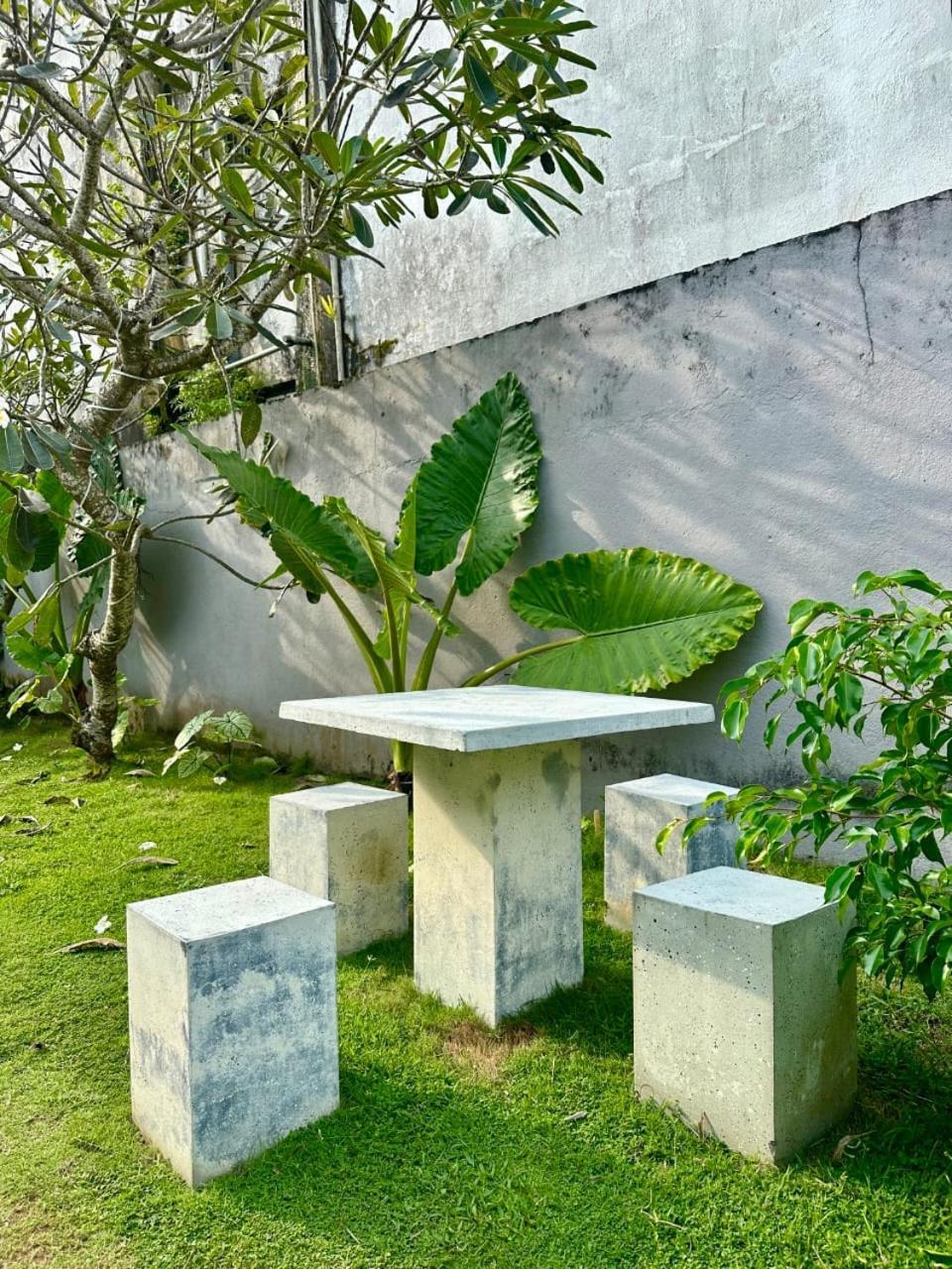 Villa Sunny Days Hikkaduwa Exterior foto
