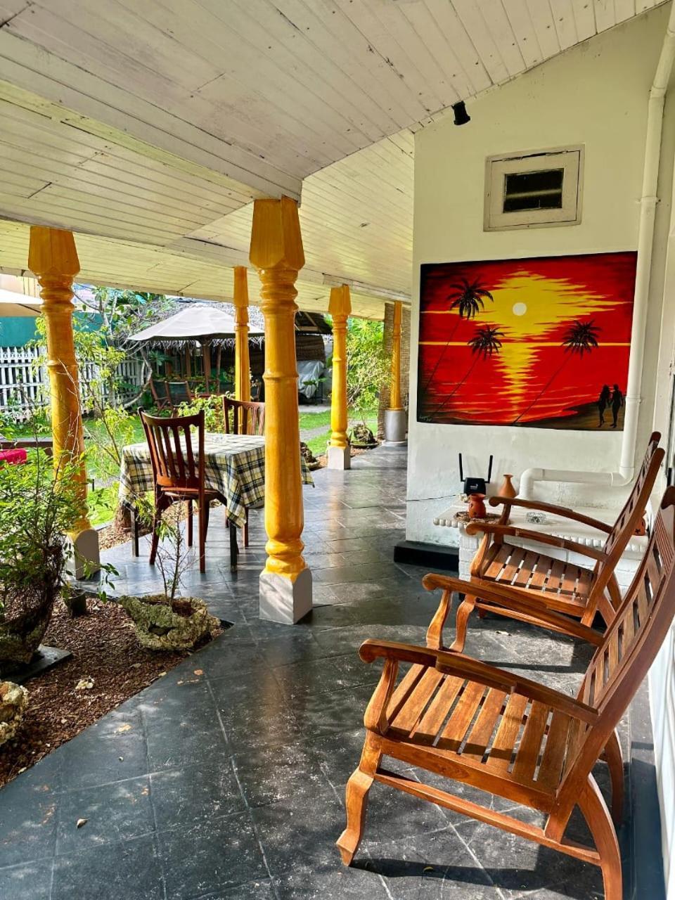 Villa Sunny Days Hikkaduwa Exterior foto
